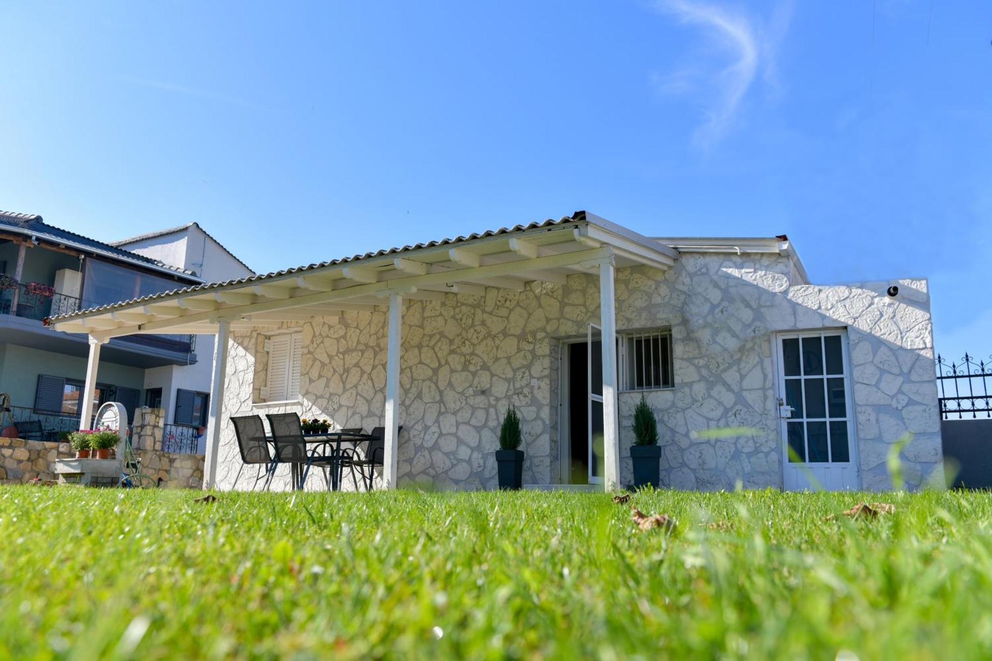 Vaya'S Cottage 5Km Ευθεία Από Κέντρο Τρικάλων Трикала Экстерьер фото